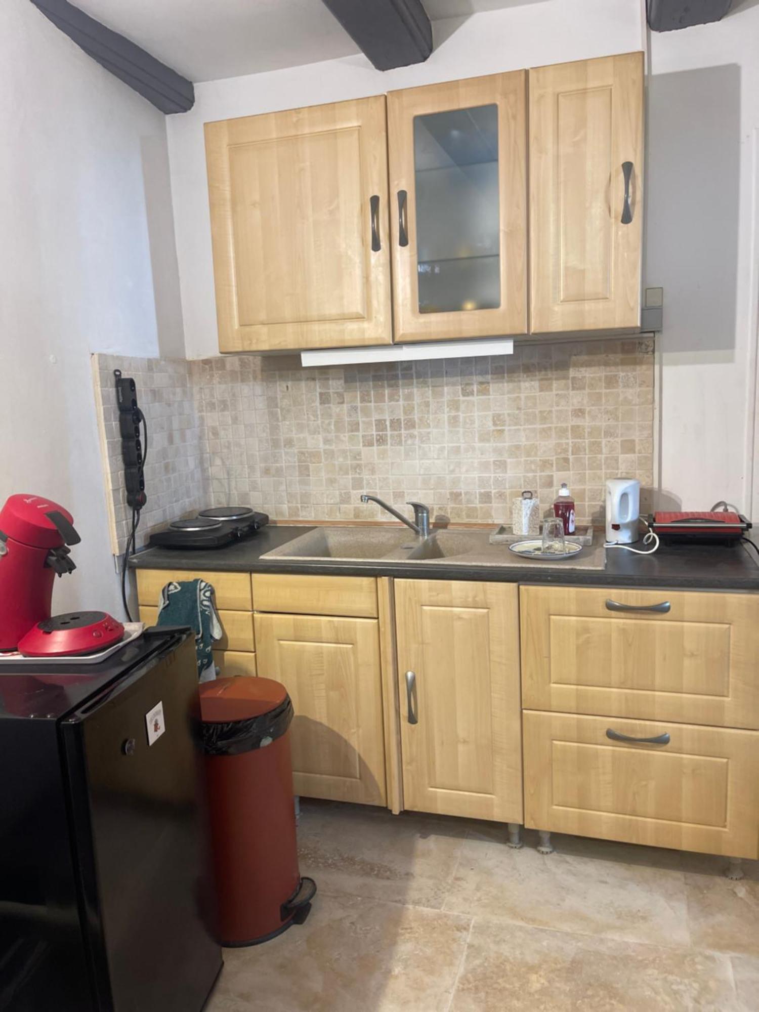Rent Big Room With Breakfast Free In Old City Nancy Exterior foto